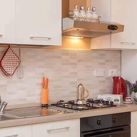 Apartment In Sistina View