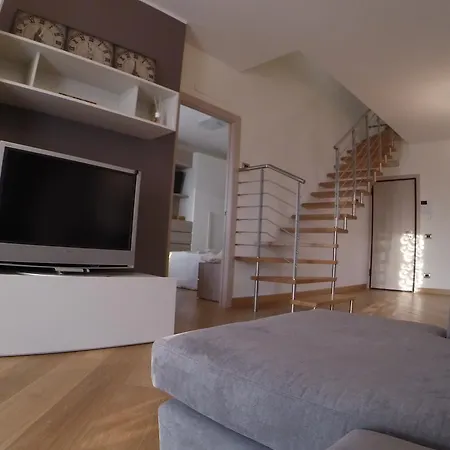 B&B Interno 11 *