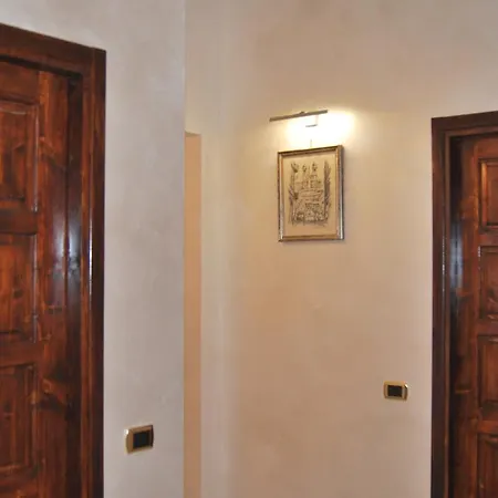 Royal فندق مبيت وإفطار *