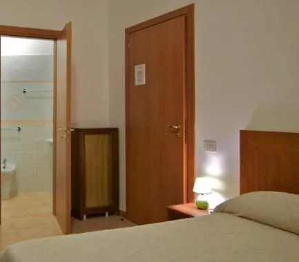 Le Stanze Di Nico Affittacamere 3*