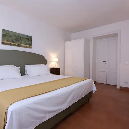 Apartment Donna Ilaria - Campo Marzio *