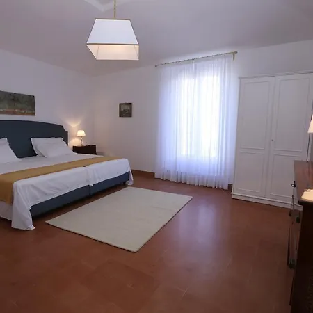 Donna Ilaria - Campo Marzio Apartment *