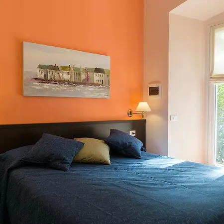 Bed & Breakfast Poppy House