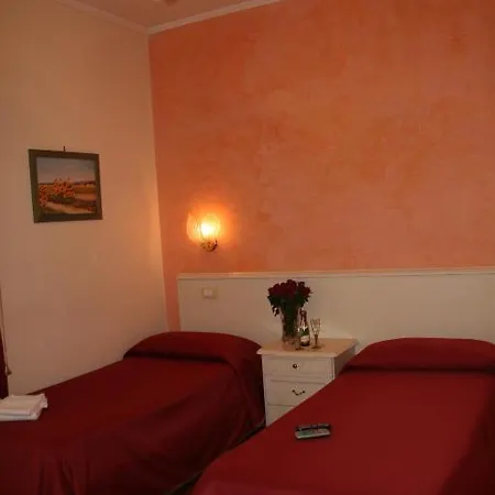 Messina Bed & Breakfast 3*