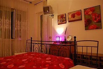 Bed & Breakfast A For Rome