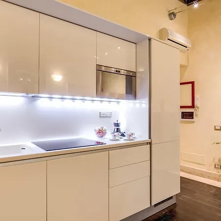 Imperial Corso Apartment *