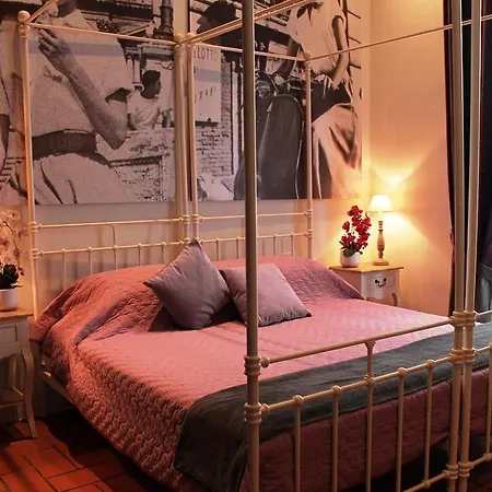 Guest house 5 For 7 People Near Coloseum