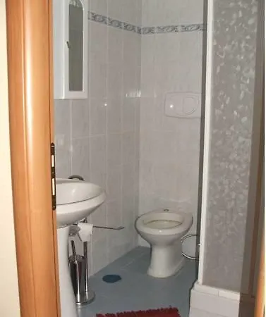 Le Charme House 2 2*