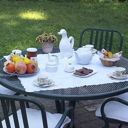 Bed & Breakfast Casa Mora *