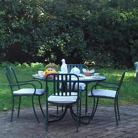 Casa Mora Bed & Breakfast Rome