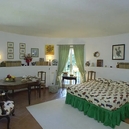 Bed & Breakfast Casa Mora Rome
