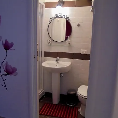 Divina Bed & Breakfast *
