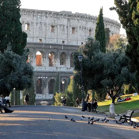 Colosseum B Affittacamere 3*