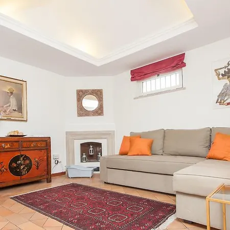 Apartment Trevi Penthouse With Jacuzzi Rome