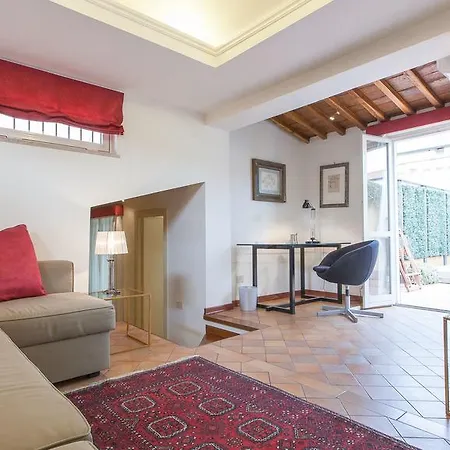 Trevi Penthouse With Jacuzzi Rome