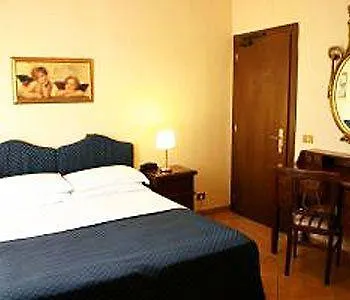 Caracciolo Otel Roma