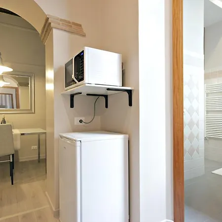 Living Rhome-spanishsteps * Rome