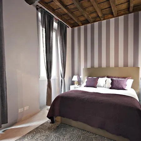 Living Rhome-spanishsteps Rome