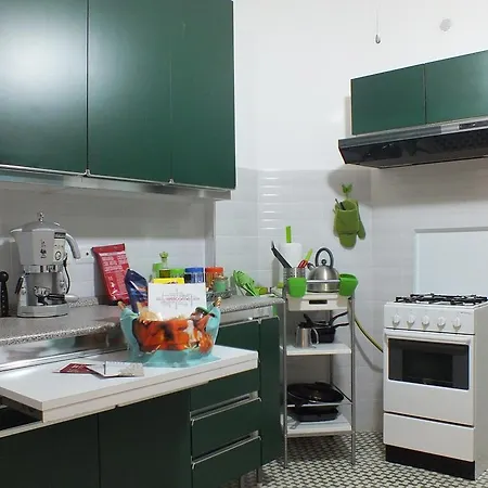 Four Seasons Holiday House Apartment Rome