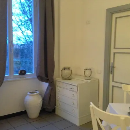 Apartment Blanc Maison Tevere Rome