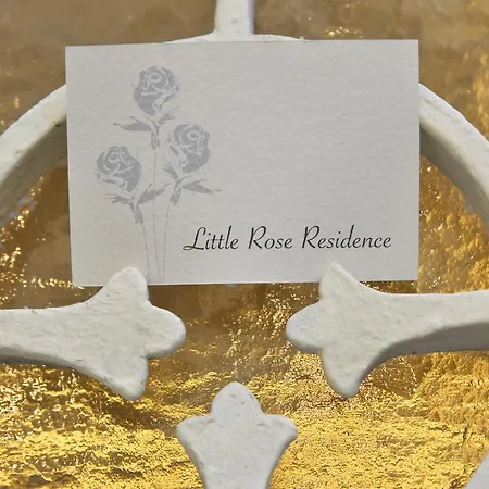 Little Rose Rome