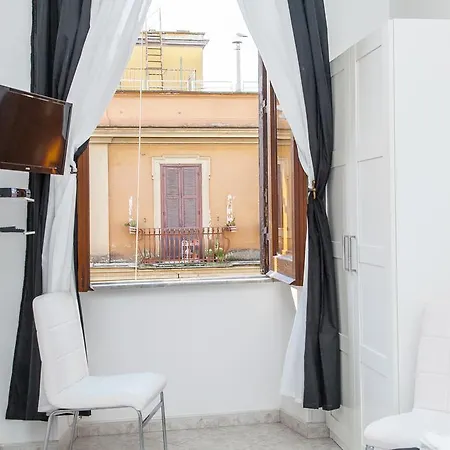 Apartop Guest house 3*