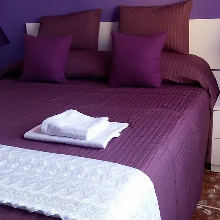 Guest house Famous