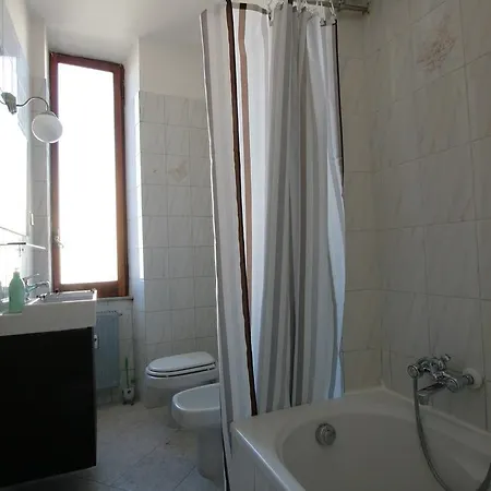 Guest house Apartop