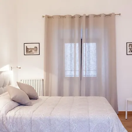 Maison Gracchi Rome
