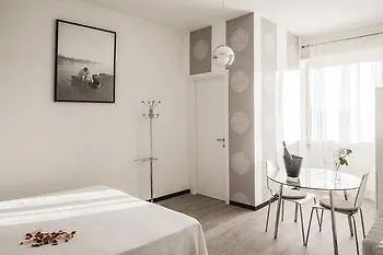 Lights Bed & Breakfast 3*