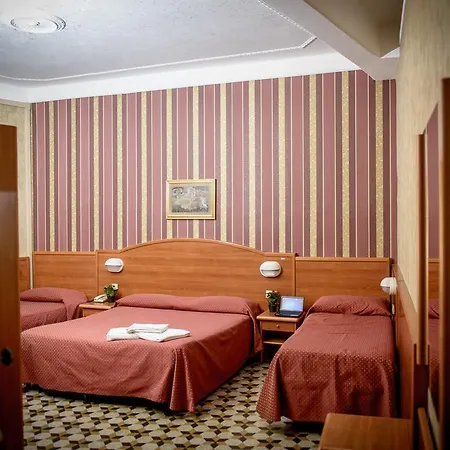 Emmaus 3* Rome