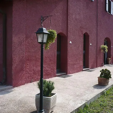 Bed & Breakfast Il Baffetto 3*