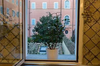The Spanish Piazza Di Spagna 2* Ρώμη