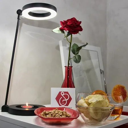 J&b Bed & Breakfast *