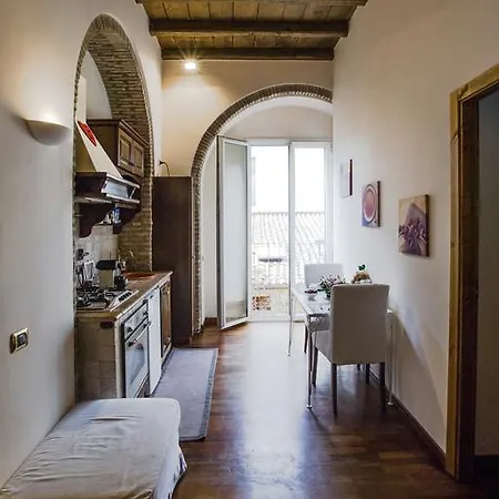 Pettinary Village Roma