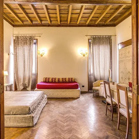 Guest house La Casa Del Capitano Rome