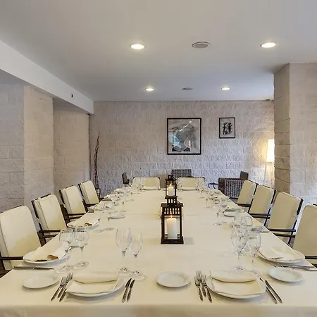 Hotel Occidental Aran Park 4*