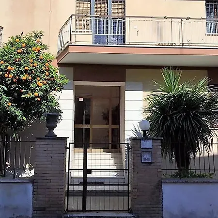 Romamor Apartment *