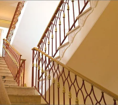V House Apartamento *