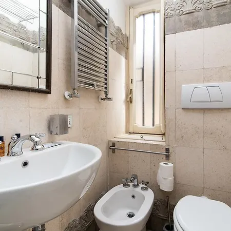 White Borgo Guest house Rome