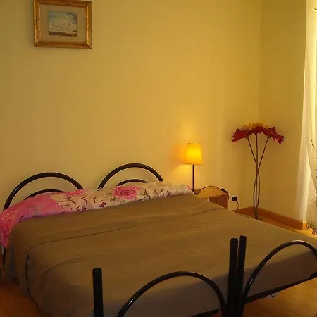 Bed & Breakfast T&v House