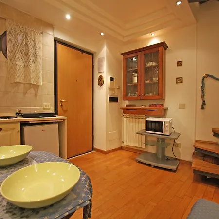 Apartment Pianellari Studio Rome