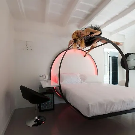 Irooms - Spanish Steps Gæstehus 4*