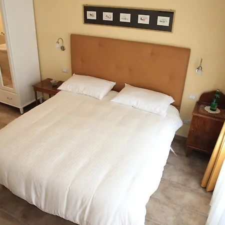 Anice Guesthouse *