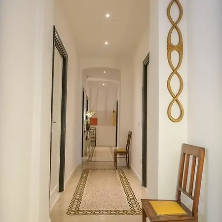 Domus Quadra *