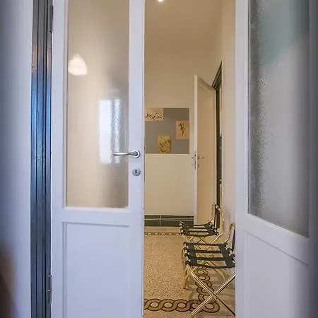 Domus Quadra *