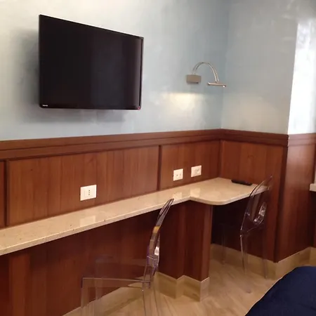 Residenza Matteucci 2* Řím
