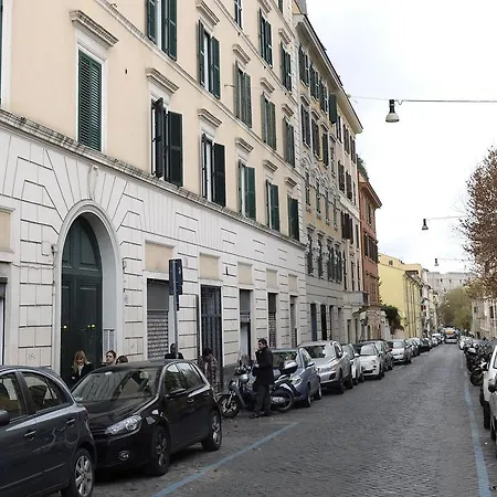 Laterano White - Colosseo Rome