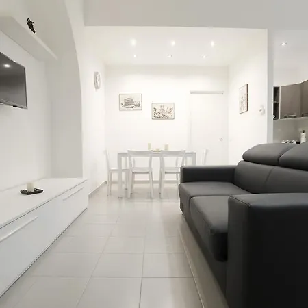 Laterano White - Colosseo Apartment