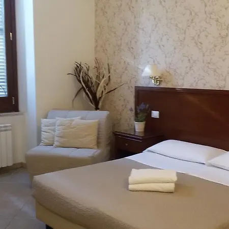 Mrs Julie Bed & Breakfast Rome